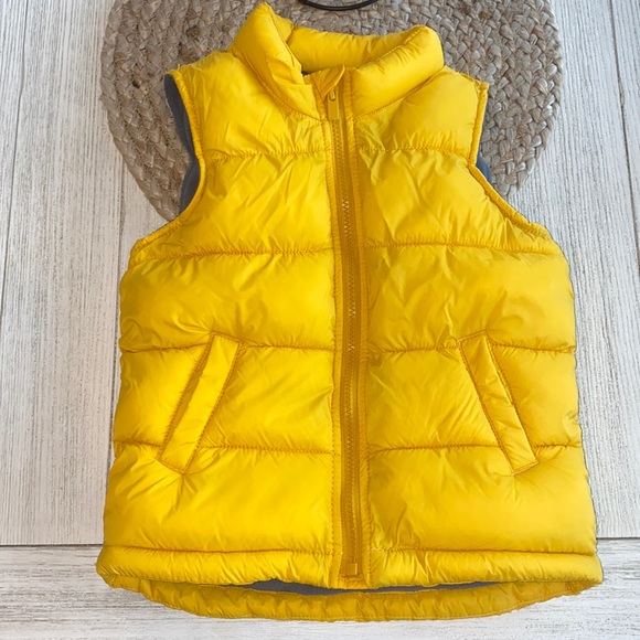 Old Navy Other - Old Navy yellow fleece lined puffer vest size 5T